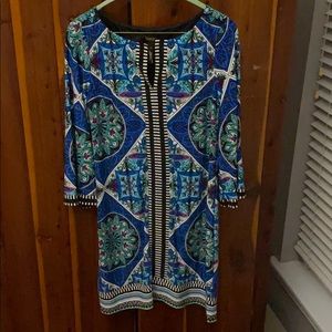 3/4 sleeve floral shift dress